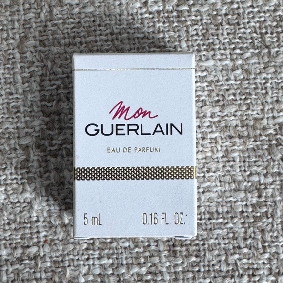 Mon Guerlain sample - Picture 2 of 3